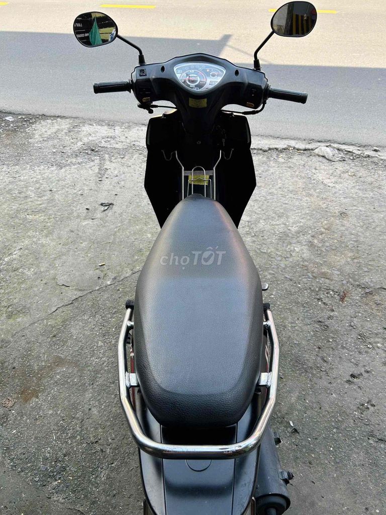 Xe 50cc SYM Elegant 50 zin bít đầu nồi bs68 êm ru. Mua bán Xe máy tại Quận 12 Tp Hồ Chí Minh được đăng bởi PHMOTOCARE MUA BÁN TRAO ĐỔI XE MÁY CŨ hình 5