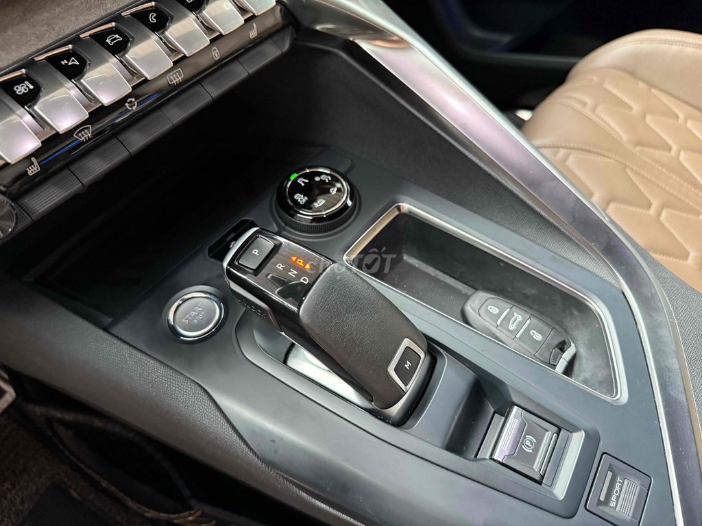 Peugeot 3008 2022 GT - 16000 km một chủ siêu lướt. Mua bán Ô tô tại Thành phố Thủ Đức Tp Hồ Chí Minh được đăng bởi FASTCARS THÁI Ô TÔ CŨ  hình 13