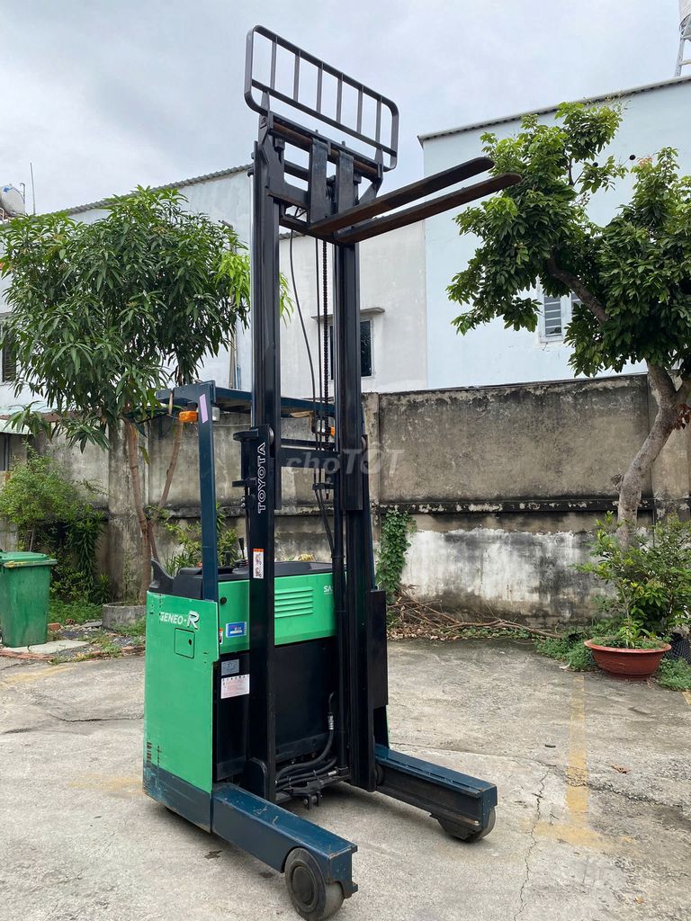 Xe nâng điện đứng 1.3 tấn Toyota. Mua bán Phương tiện khác tại Quận 12 Tp Hồ Chí Minh được đăng bởi Phúc Xe Nâng Nhật Bãi hình 10