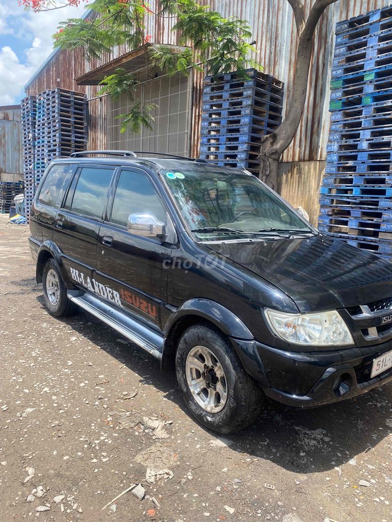 Isuzu Hi lander 2005 LX - 150000 km