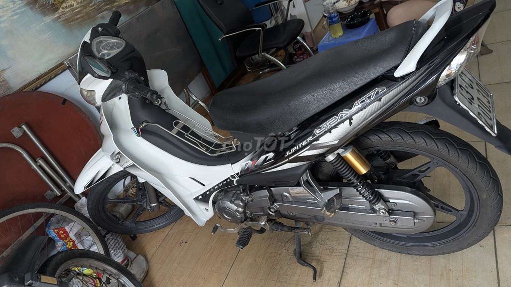 Yamaha Jupiter Gravita RC 2012 Бело-черный