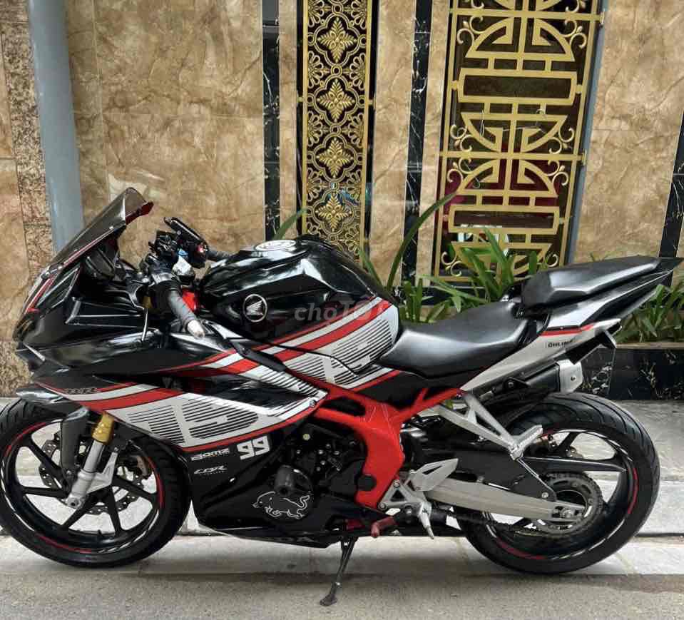 Honda CBR 250RR biển số 29 rất mới leng keng pkl. Mua bán Xe máy tại Quận Cầu Giấy Hà Nội được đăng bởi Tong motor xe may hình 5