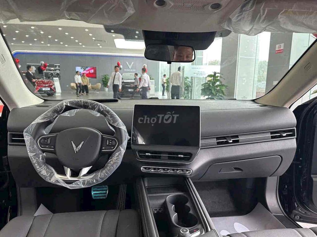 Vinfast Vf7 Showroom Củ Chi. Mua bán Ô tô tại Huyện Củ Chi Tp Hồ Chí Minh được đăng bởi Trụ Vinfast Củ Chi hình 4