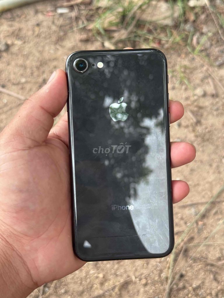 Apple iPhone 8 64GB Đen Đã sử dụng. Mua bán Điện thoại tại Quận Cẩm Lệ Đà Nẵng được đăng bởi tuấn anh hình 1