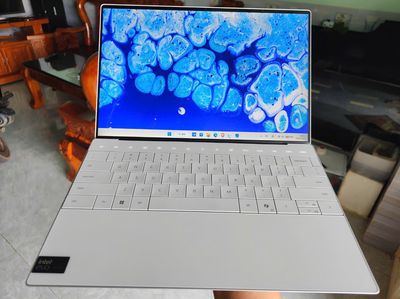 Dell XPS 9340 Ultra 7 155H 32GB/512GB Full HD Bạc