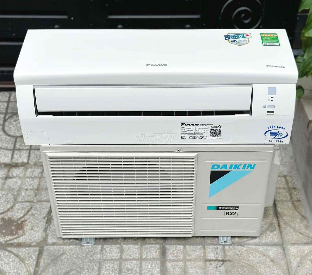 Máy lạnh Daikin 1hp Inverter R32 Trắng 2024. Mua bán Máy lạnh, điều hoà tại Quận Bình Tân Tp Hồ Chí Minh được đăng bởi Điện Lạnh Tân Tiến hình 1
