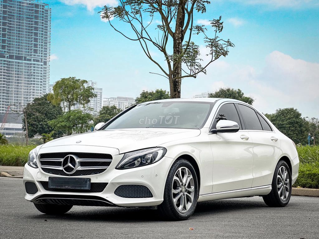 Mercedes Benz C200 sx 2016 - 60,000 Miles cọp.. Mua bán Ô tô tại Thành phố Thủ Đức Tp Hồ Chí Minh được đăng bởi Đức Xe Chất 9X hình 1