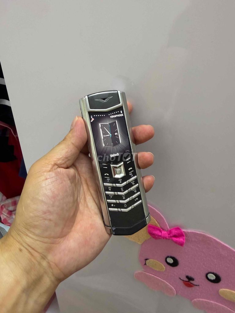 Vertu Đen, Bạc Kim loại Da. Mua bán Điện thoại tại Huyện Hoài Đức Hà Nội được đăng bởi Đình hải hình 1