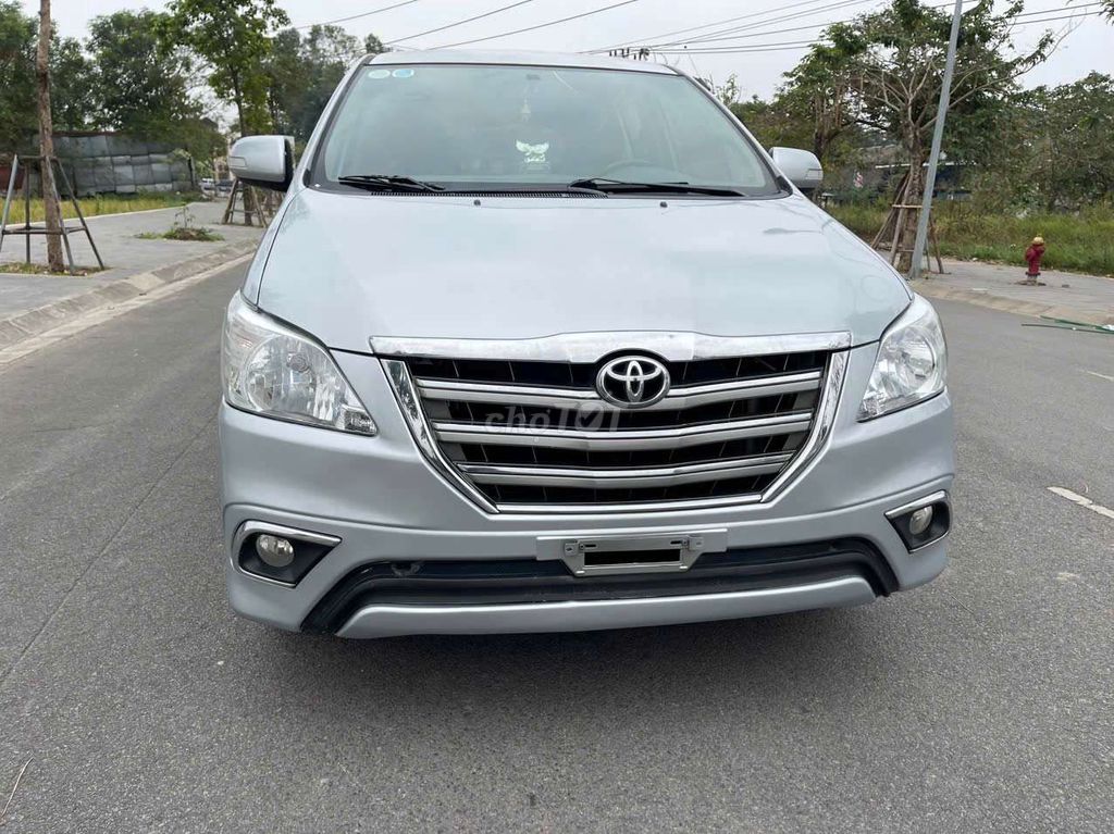 Toyota Innova 2014 V - 150000 km