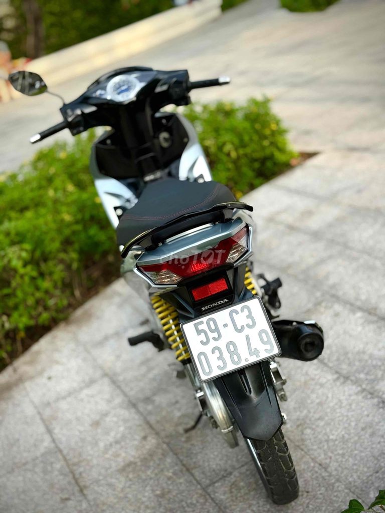 Honda Wave i Bạc Đen. Mua bán Xe máy tại Quận 8 Tp Hồ Chí Minh được đăng bởi Phạm Đức hình 5