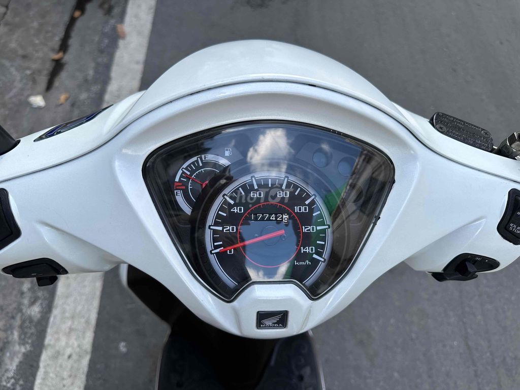 VISION 2014 xe zin một đời chủ. Mua bán Xe máy tại Quận Ninh Kiều Cần Thơ được đăng bởi Tiến CỬA HÀNG XE MÁY 78C  hình 5