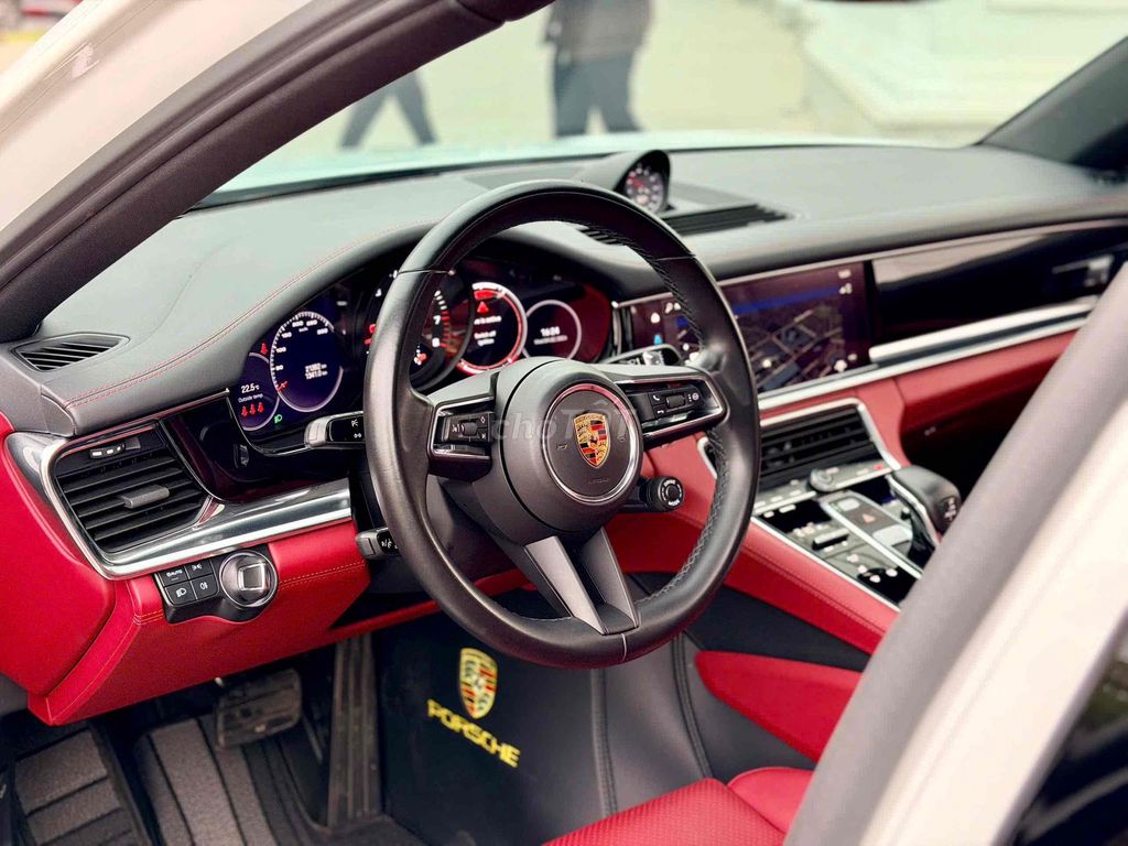 Porsche Panamera 4 2021 Белый 19 000 миль
