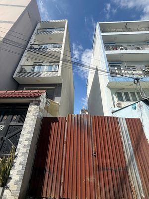 Plot of land 82 m² · Đường Quang Trung