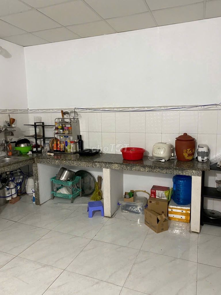 Продается дом на улице Виао Конг Кхи, коммуна Ба Дьен, hcm