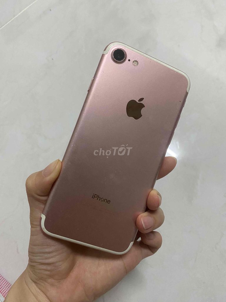 iPhone 7 32GB Hồng 80-90%. Mua bán Điện thoại tại Quận Ninh Kiều Cần Thơ được đăng bởi Lê Kim Vân Anh hình 1