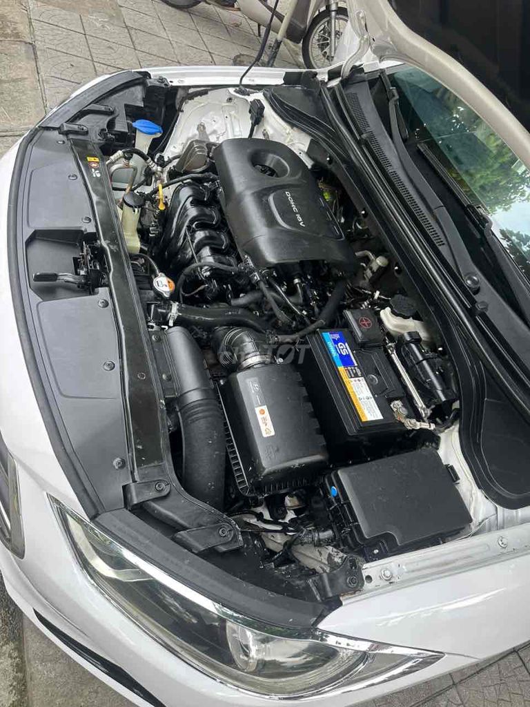 Hyundai Elantra 2016 1.6 MT. Mua bán Ô tô tại Thị xã Hương Trà Thừa Thiên Huế được đăng bởi Diễm Quỳnh hình 19