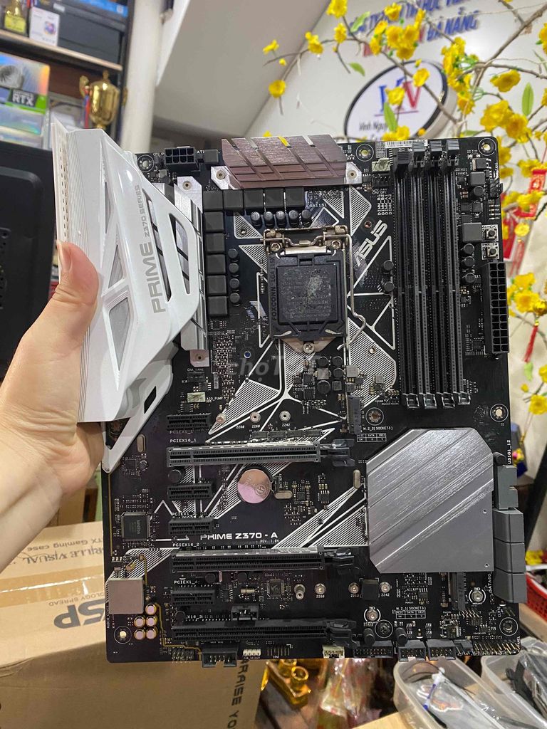 xé lẻ cây pc còn ít linh kiện cần bán. Mua bán Linh kiện (RAM, Card...) tại Quận Liên Chiểu Đà Nẵng được đăng bởi Vinh Nguyễn hình 1