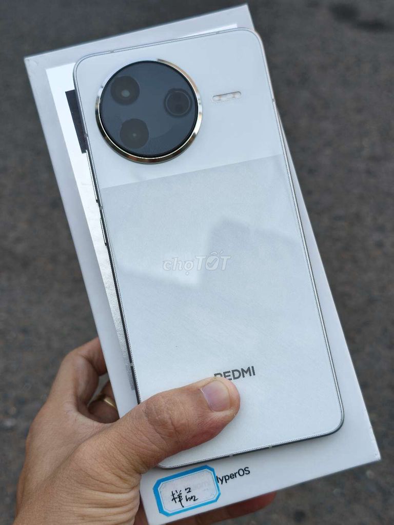 Xiaomi Redmi K80 Fullbox trắng có shio. Mua bán Điện thoại tại Quận Bình Tân Tp Hồ Chí Minh được đăng bởi Phạm Vôn hình 1