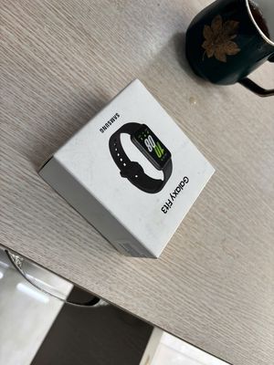 BÁN ĐỒNG HỒ FIT3 SỐ LƯỢNG LỚN MỚI NGUYÊN TEM. Mua bán Thiết bị đeo thông minh tại Huyện Gia Lâm Hà Nội được đăng bởi vũ ngọc tân