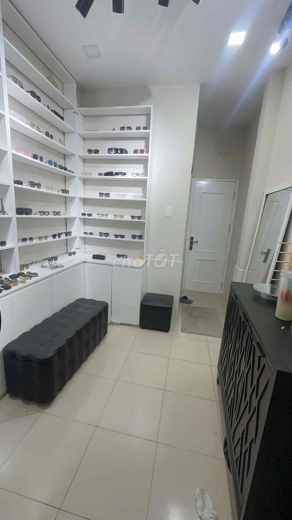 Nhà Mặt Tiền -  67,8 m2  - 3 PN - 3 WC Đường Số 4. Cho thuê nhà ở tại Quận 4 Tp Hồ Chí Minh được đăng bởi Sơn hình 3
