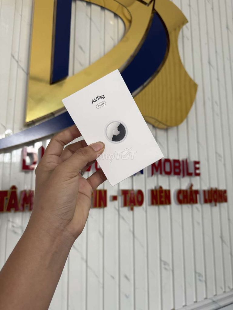 Thiết bị định vị Apple AirTag Mới 100%. Mua bán Phụ kiện (Màn hình, Chuột...) tại Thành phố Cà Mau Cà Mau được đăng bởi Duy Dustin Mobile hình 1