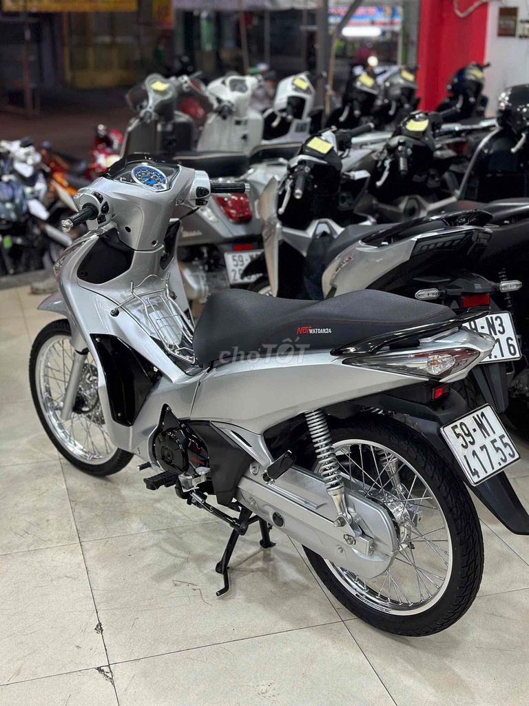 Honda Future 2012 Bạc. Mua bán Xe máy tại Quận 6 Tp Hồ Chí Minh được đăng bởi Cửa Hàng Xe Máy Hoà Bùi hình 6