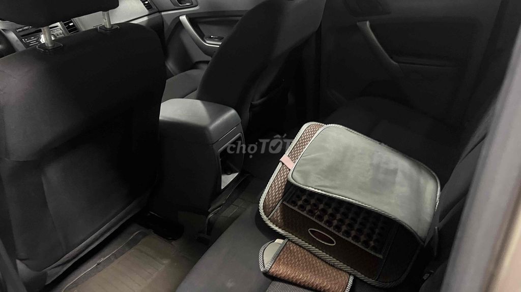 Rnager 2015 số sàn 14 vạn keo chỉ máy số zin cả xe. Mua bán Ô tô tại Thành phố Biên Hòa Đồng Nai được đăng bởi Lương Huy  hình 6