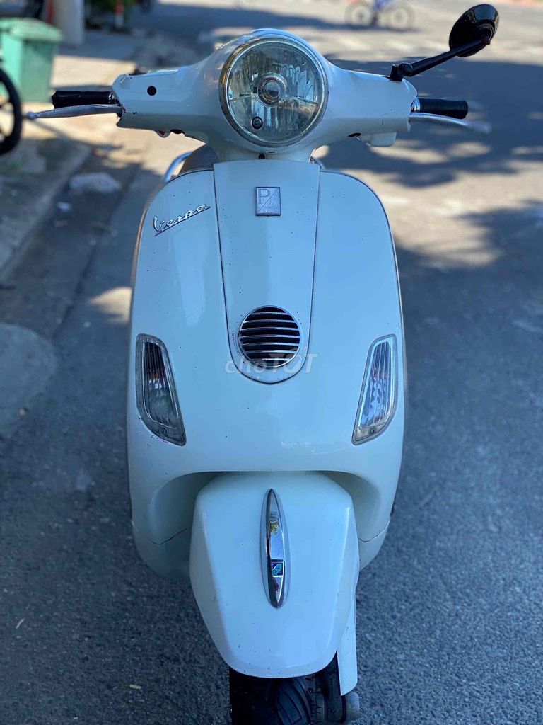 vespa 2v ie-trả trước 0đ nhận xe. Mua bán Xe máy tại Quận Sơn Trà Đà Nẵng được đăng bởi khánh duy bán xe trả góp hình 1