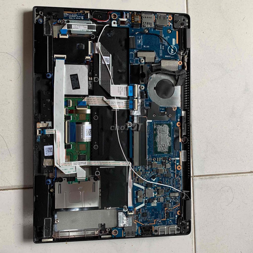 bán xác cụm máy dell latitude E5289 như hình