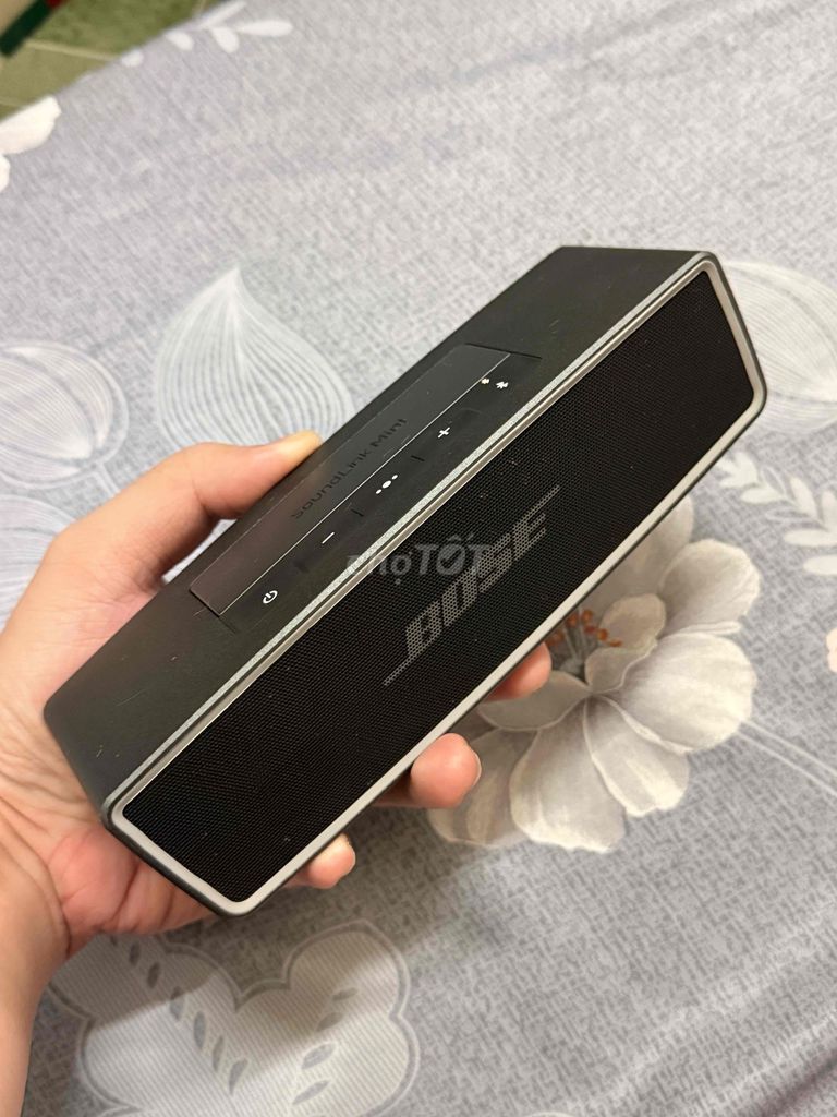 Loa Bluetooth Bose SoundLink Mini 2 kèm đế xạc. Mua bán Tivi, Âm thanh tại Thành phố Biên Hòa Đồng Nai được đăng bởi Giang00088 hình 1
