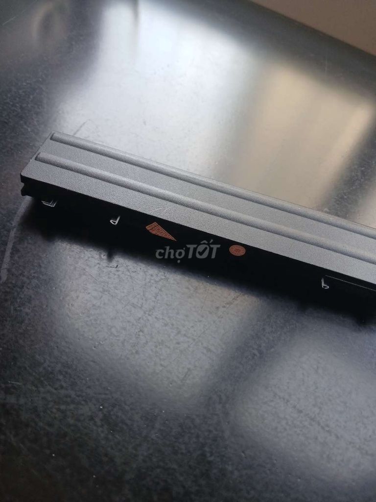 Pin laptop Dell Latitude E5440/E5540 Li-ion cũ. Mua bán Linh kiện (RAM, Card...) tại Quận Hoàng Mai Hà Nội được đăng bởi Minh Nguyễn hình 1