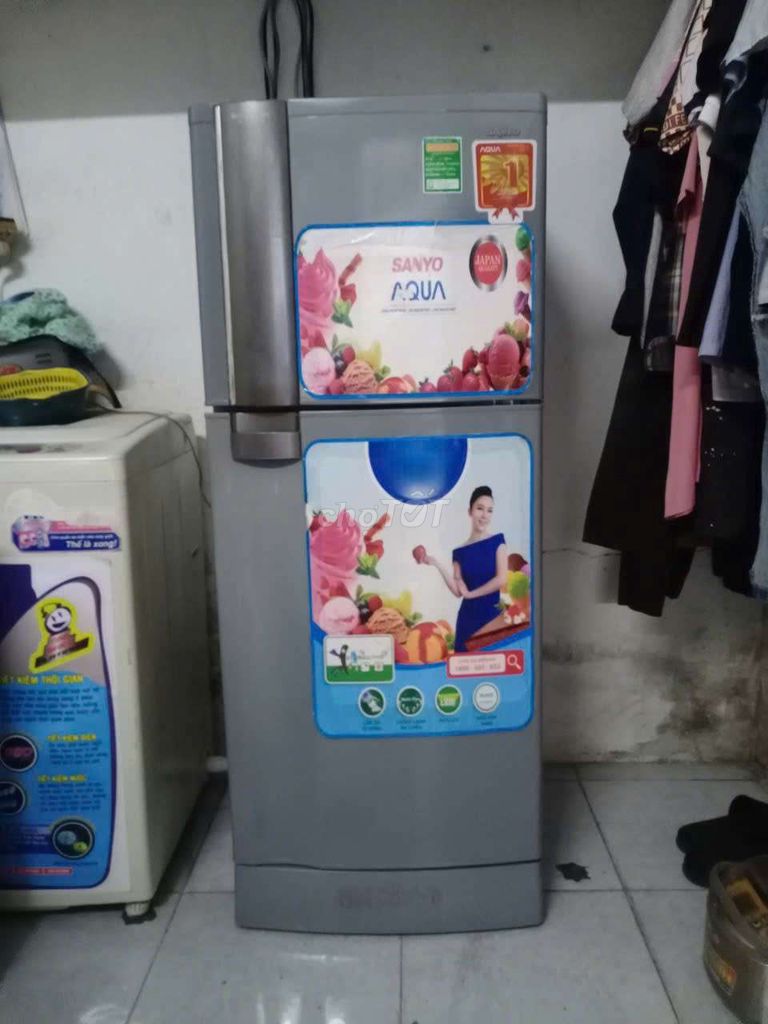 Tủ lạnh Sanyo 180L Xám. Mua bán Tủ lạnh tại Quận 7 Tp Hồ Chí Minh được đăng bởi Tam Tuyen hình 1