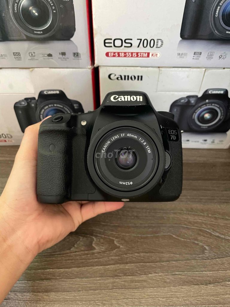 Canon 7D 40STM