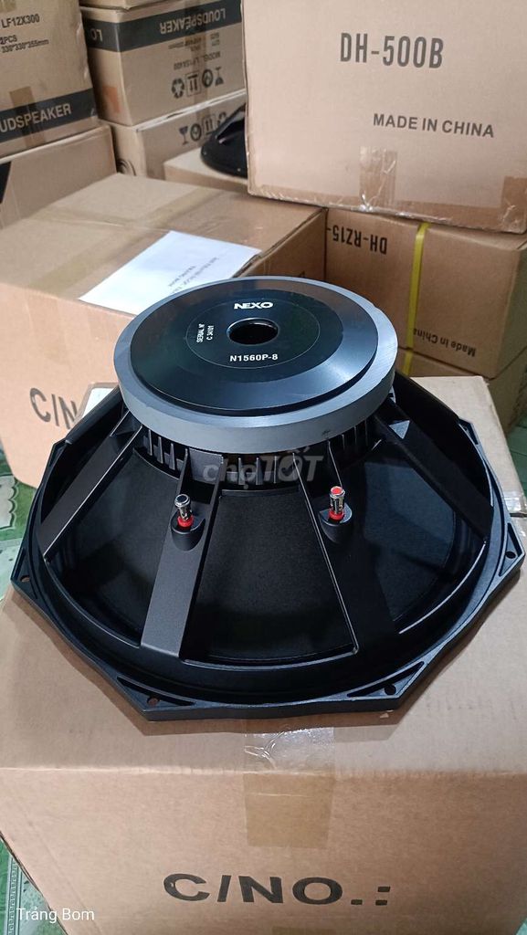 Cặp bass nexo 40 coli 75