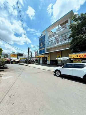 Bán 2 lô KDC Thuận Đạo - TT Bến Lức - Long An. Mua bán đất tại Huyện Bến Lức Long An được đăng bởi Nguyễn Văn Quý