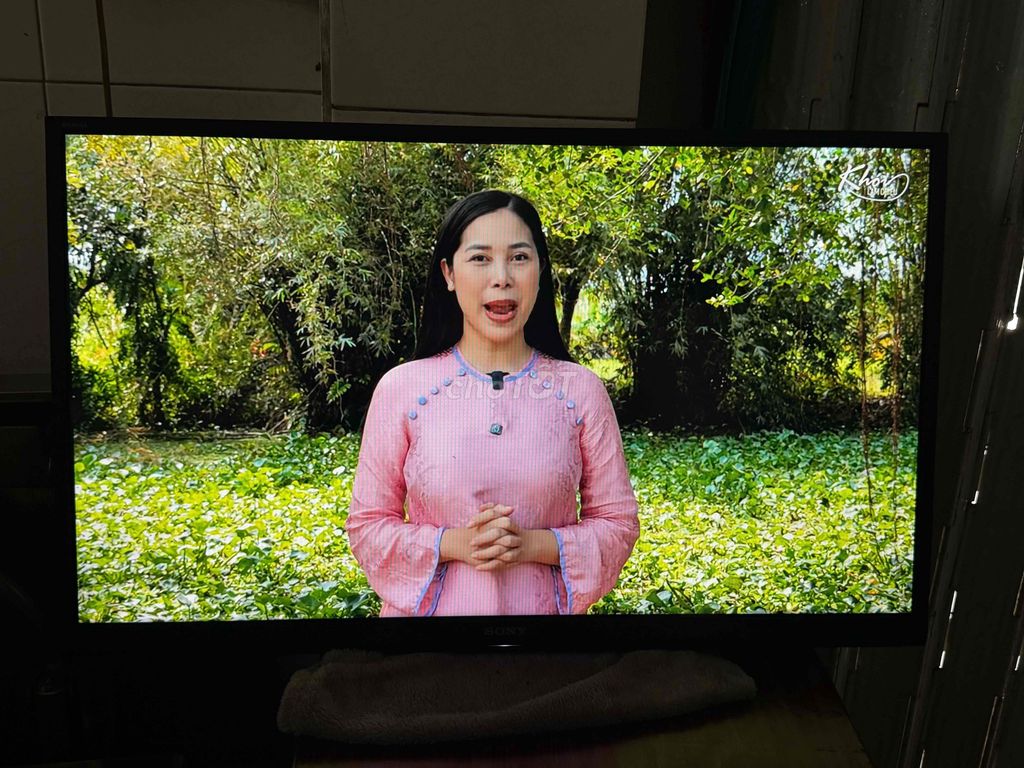 Smart Sony 32 inch Wifi -YouTube =>Chạy Mạng Nhanh. Mua bán Tivi, Âm thanh tại Quận 8 Tp Hồ Chí Minh được đăng bởi Quốc hình 1