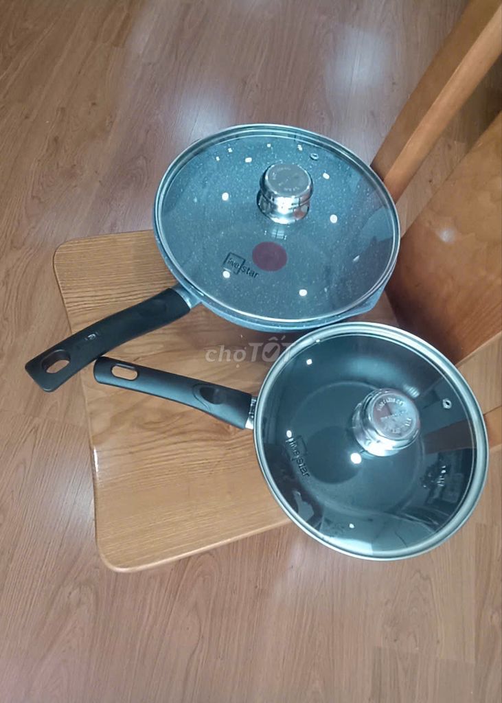 Hai chiếc chảo rán có nắp. Mua bán Dụng cụ nhà bếp tại Thành phố Vũng Tàu Bà Rịa - Vũng Tàu được đăng bởi Alex hình 1