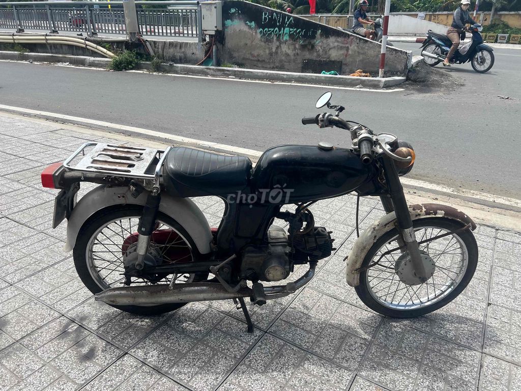 xe ss 50 máy êm ru bs65. Mua bán Xe máy tại Quận Ninh Kiều Cần Thơ được đăng bởi đầy cửa hàng cầu hưng lợi nk cần thơ hình 2