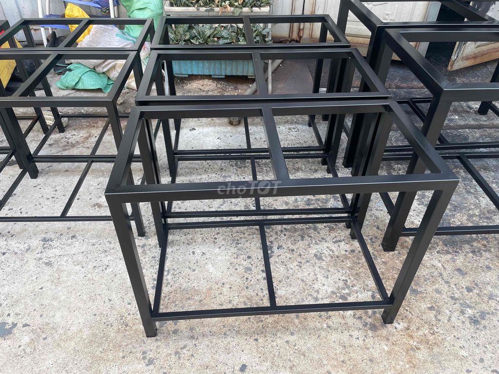 Chân hồ cá cảnh nhiều kích thước và làm theo y câu. Mua bán Phụ kiện, Thức ăn, Dịch vụ tại Huyện Hóc Môn Tp Hồ Chí Minh được đăng bởi thiệu hình 1