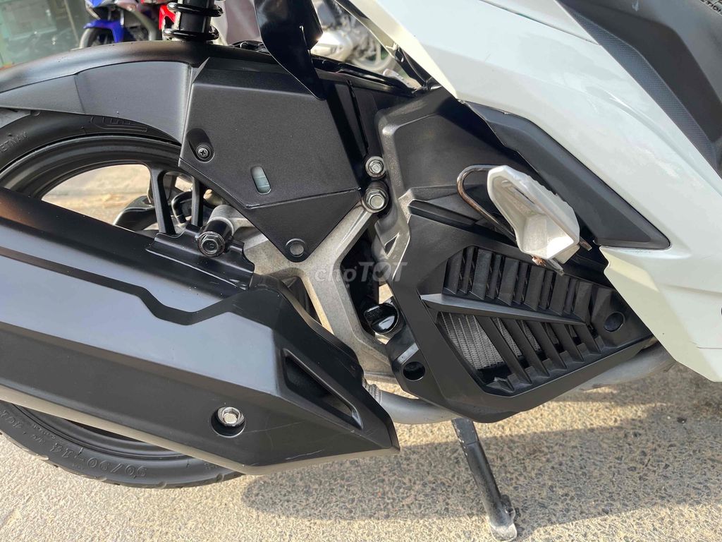 Honda Vario 150 2019 màu Trắng. Mua bán Xe máy tại Quận Ninh Kiều Cần Thơ được đăng bởi Cửa Hàng xe máy Hoàng Hải hình 3