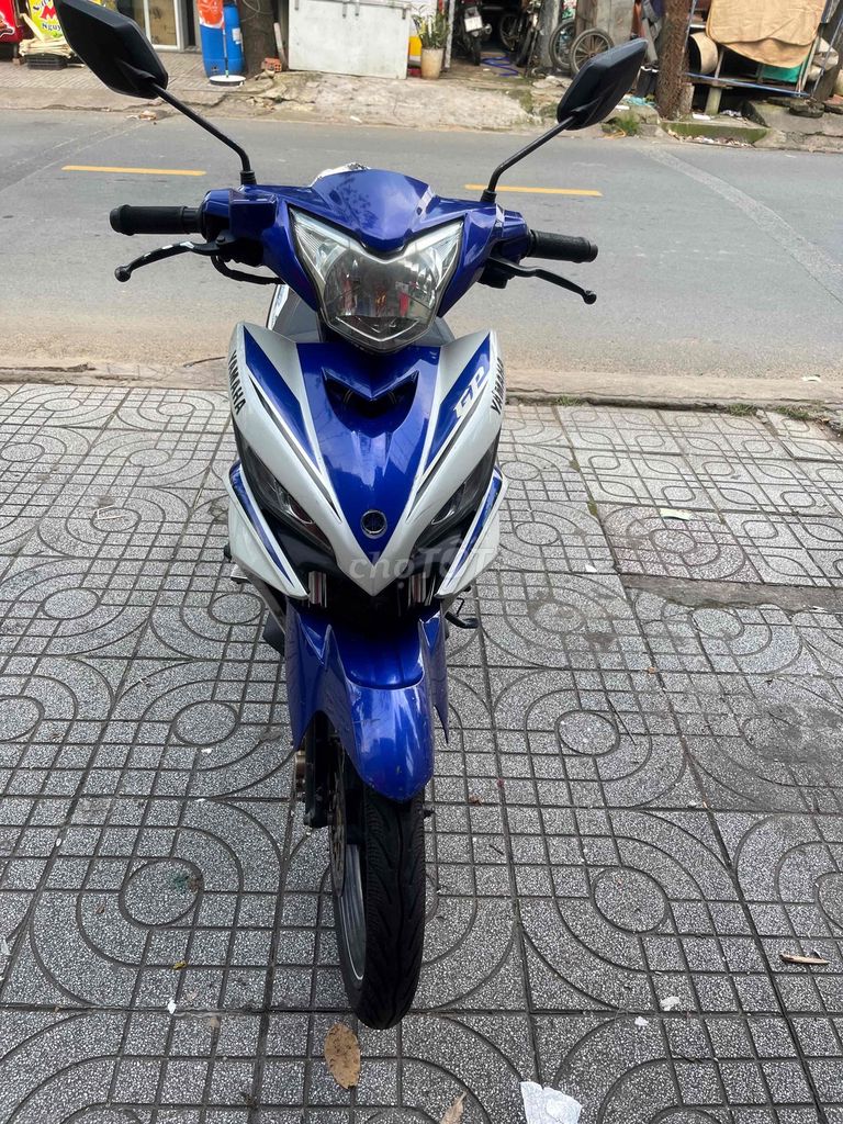 Yamaha 2020 Сине-белый 296 382 км