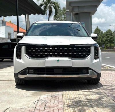 KIA Carnival Premium 8S 2024 Trắng 16.000 km