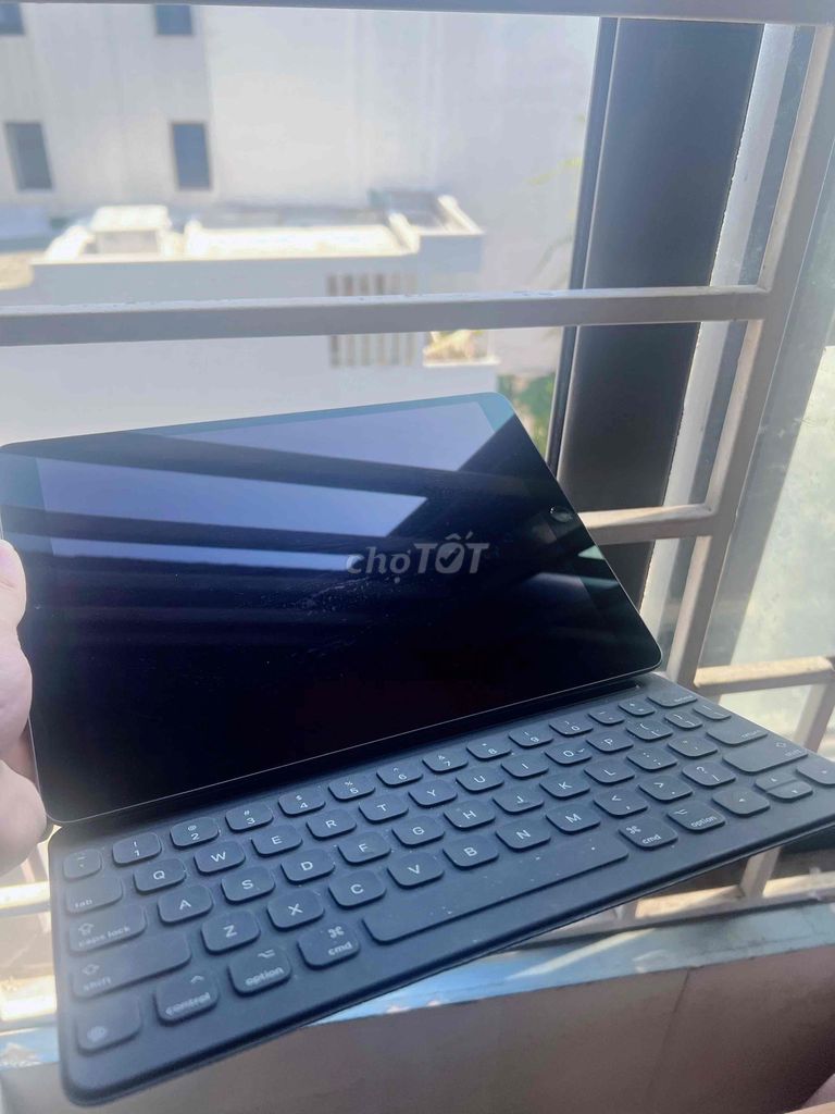 Apple iPad Air 3 64GB Xám. Mua bán Máy tính bảng tại Quận Ngũ Hành Sơn Đà Nẵng được đăng bởi Huy Nguyễn hình 1