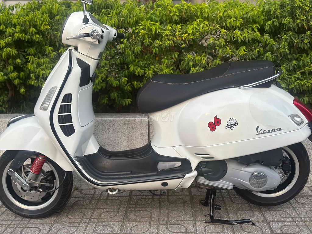 Piaggio Vespa GTS 125 3Vie 2014 Trắng. Mua bán Xe máy tại Thành phố Thủ Đức Tp Hồ Chí Minh được đăng bởi Xe Máy Sơn Thủ Đức hình 6