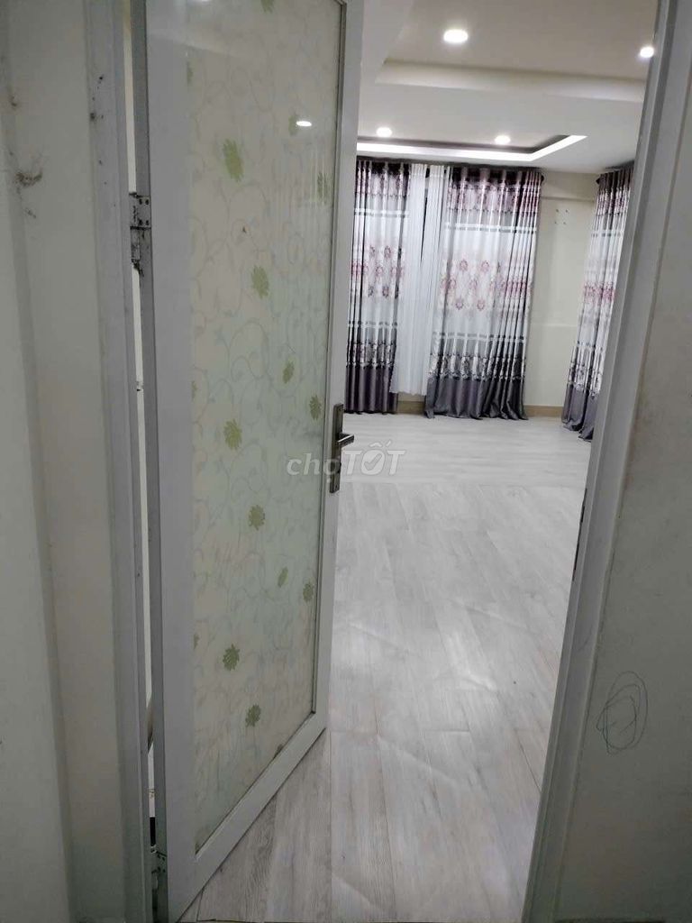 Сдается студия 48м2 с кондиционером от собственника