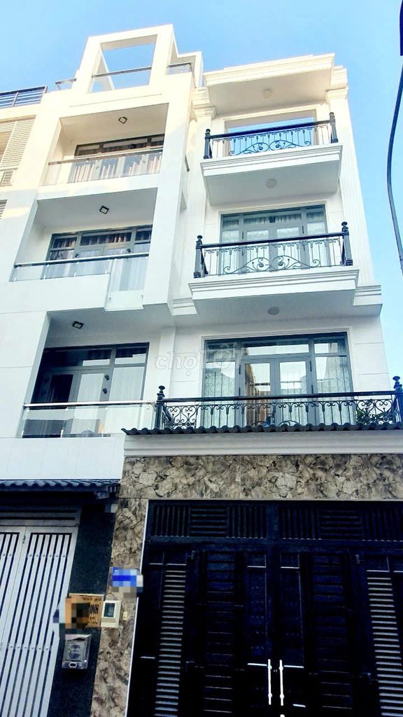 Rent · 4 bd · 64 м² · Quận 10, ул. Đường 3 Tháng 2