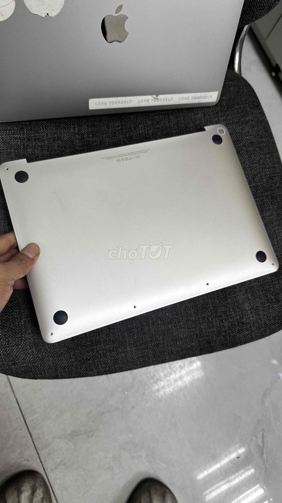 Apple Macbook Pro A1708 2017 8GB/256GB. Mua bán Laptop tại Quận 11 Tp Hồ Chí Minh được đăng bởi Phạm Lộc Tài hình 1