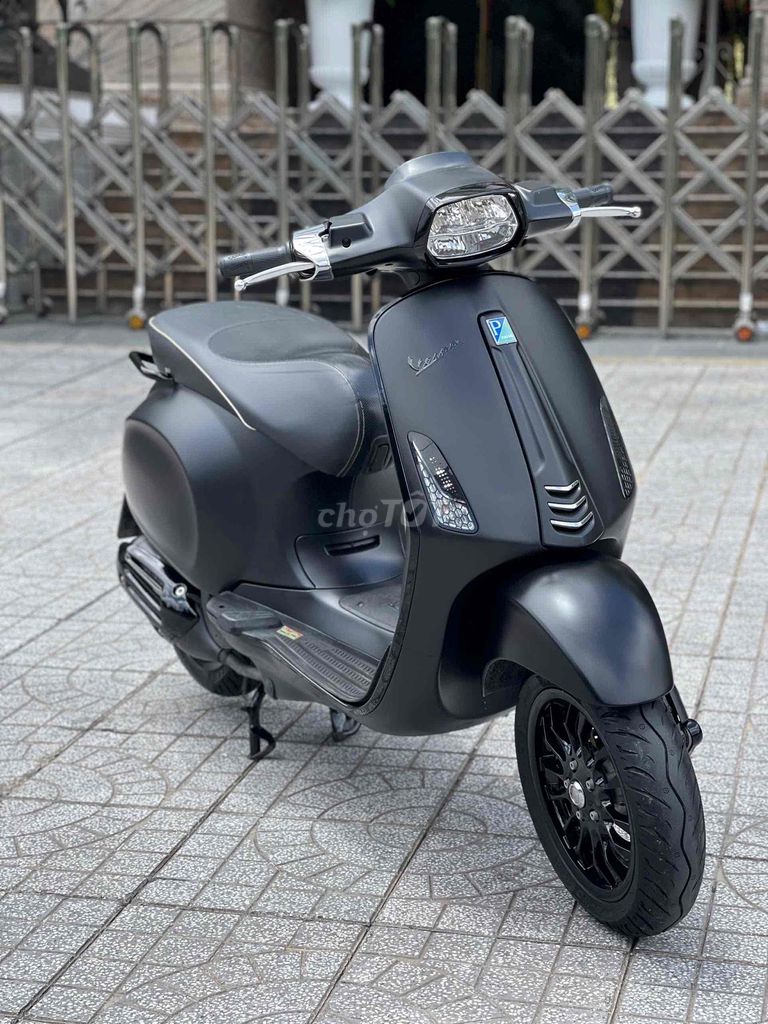 VESPA SPRINT IGET 2017 lên  chính chủ