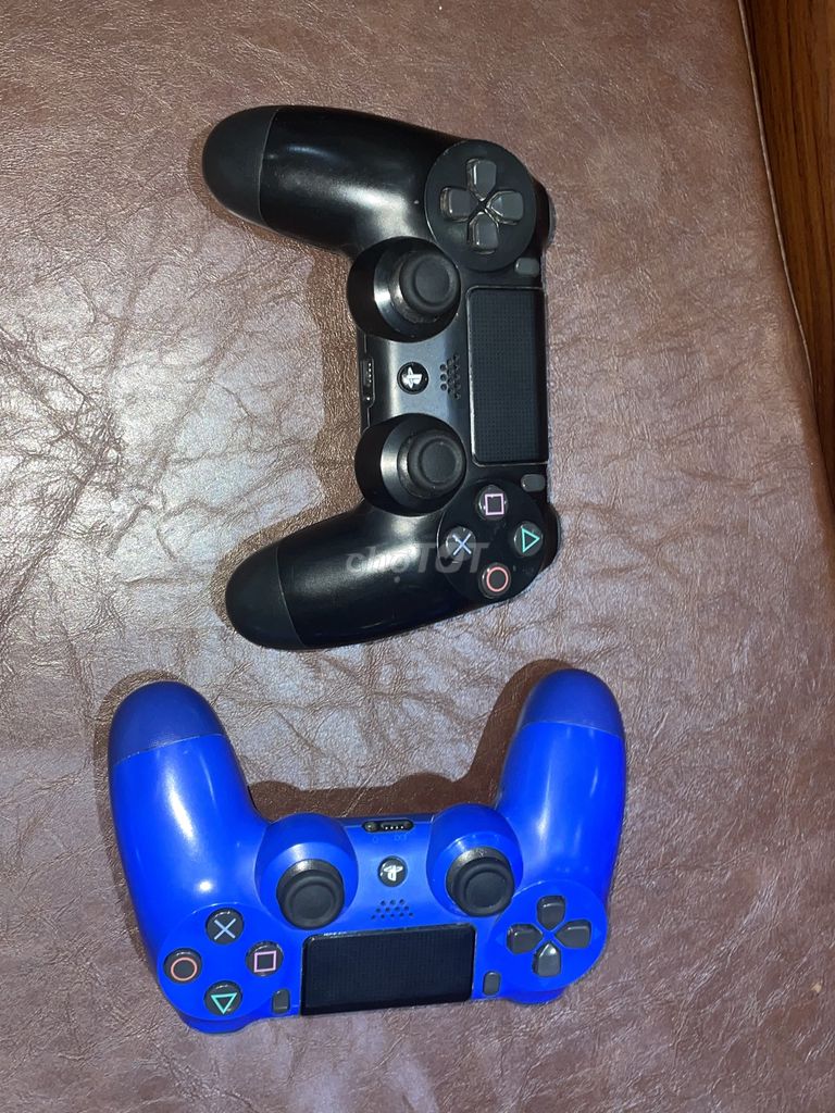 Loại PS4 ngon tặng kèm 2 tay cầm chính hãng xịn