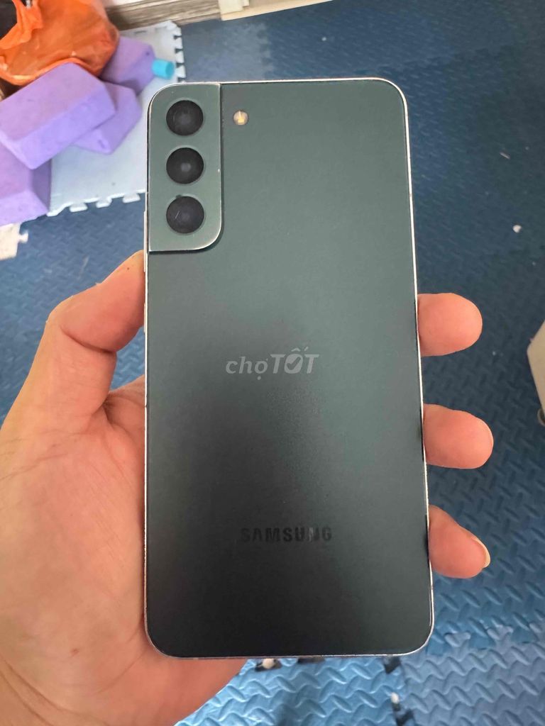 Samsung S22 Plus_Ram8/128ghi Zin 1 Sọc. Mua bán Điện thoại tại Quận Long Biên Hà Nội được đăng bởi ADAYROI ĐIỆN THOẠI RUBY  hình 1
